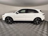 Certified 2025 Porsche Cayenne image 2