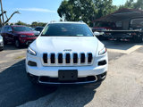 Used 2018 Jeep Cherokee Limited image 2