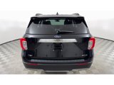 Certified 2022 Ford Explorer XLT w/ Equipment Group 202A image 5