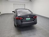 Used 2022 Nissan Altima 2.5 SV image 6