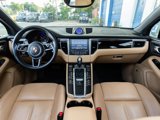 Used 2018 Porsche Macan Sport Edition image 2