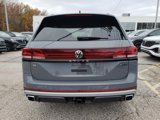 New 2025 Volkswagen Atlas Peak Edition SE image 4
