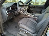 New 2025 Audi Q7 3.0T Prestige image 2