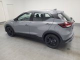 Used 2023 Nissan Kicks SV image 3