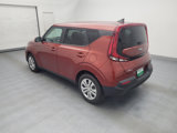 Used 2021 Kia Soul LX image 3