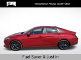 Used 2022 Hyundai Elantra SEL w/ Convenience Package image 2