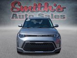 Used 2023 Kia Soul S image 2