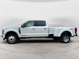 Used 2025 Ford F450 Platinum image 2