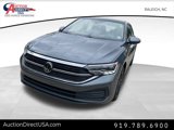 Used 2024 Volkswagen Jetta SE w/ Panoramic Sunroof Package image 4