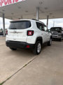 Used 2023 Jeep Renegade Latitude w/ Premium Group image 5