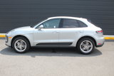 Used 2025 Porsche Macan image 2