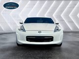 Used 2017 Nissan 370Z Coupe image 2