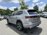 New 2025 Volkswagen Atlas SEL Premium R-Line image 3