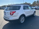 Used 2018 Ford Explorer XLT w/ Equipment Group 202A image 6