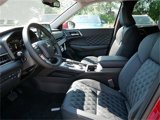 New 2025 Mitsubishi Outlander SEL image 4