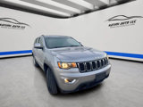 Used 2018 Jeep Grand Cherokee Laredo image 3