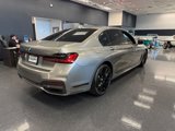 Used 2022 BMW 740i w/ M Sport Package image 4
