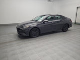 Used 2022 Hyundai Elantra SEL image 2