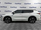 Used 2022 Mitsubishi Outlander SEL image 2