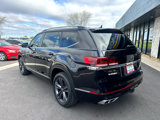 Used 2022 Volkswagen Atlas SEL R-Line image 5