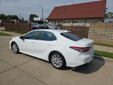 Used 2020 Toyota Camry LE image 5