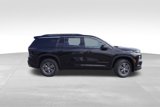 New 2025 Chevrolet Traverse LT image 2