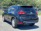 Used 2017 Nissan Rogue SV image 5