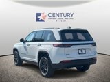 New 2025 Jeep Grand Cherokee Laredo image 4