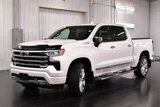 Used 2024 Chevrolet Silverado 1500 High Country w/ High Country Premium Package image 3
