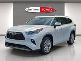 Used 2024 Toyota Highlander Platinum image 3