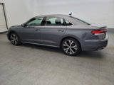 Used 2021 Volkswagen Passat 2.0T SE image 3