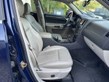 Used 2005 Chrysler 300 Touring w/ Luxury Group image 2