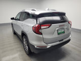 Used 2022 GMC Terrain SLT w/ Infotainment Package II image 5