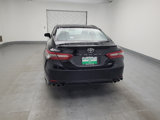 Used 2018 Toyota Camry XSE image 6
