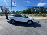 Used 2017 Ford Escape SE w/ Equipment Group 201A image 2