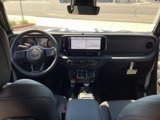 New 2025 Jeep Gladiator Rubicon image 6