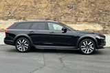 New 2026 Volvo V90 B6 Cross Country Ultra w/ Climate Package image 4
