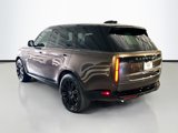 New 2025 Land Rover Range Rover SE image 3