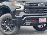 New 2025 Chevrolet Silverado 1500 LT Trail Boss w/ Convenience Package II image 2
