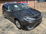 Used 2019 Chrysler Pacifica Limited image 3