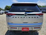New 2025 Nissan Pathfinder Platinum image 4