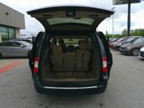 Used 2015 Chrysler Town & Country Touring image 5