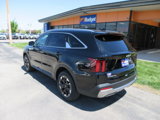 Used 2024 Kia Sorento S image 3