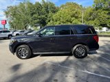 Used 2022 Ford Expedition XLT image 3