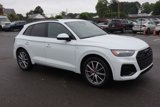 Used 2024 Audi Q5 e Prestige w/ Prestige Package image 3