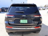 Used 2024 Jeep Grand Cherokee Limited image 4