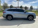 Used 2022 Toyota Highlander XLE image 4