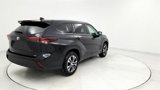Used 2024 Toyota Highlander XLE image 4