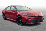 Used 2025 Toyota Camry SE image 2