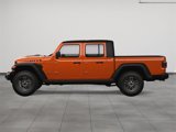 New 2025 Jeep Gladiator Mojave image 3